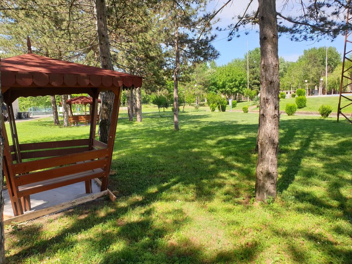 Paradise Park Polski Trŭmbesh Eksteriør bilde